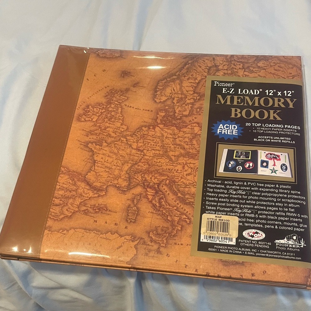Pioneer E-Z LOAD® 12" x 12"  MEMORY BOOK (PHOTO ALBUM) SCRAPBOOK ACID FREE